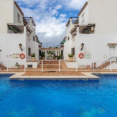 La Duquesa Apartment With Pool By Costarentals - Ref M8 มานิลบา ภายนอก รูปภาพ